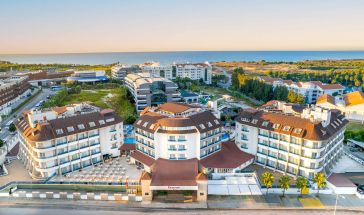 RAMADA RESORT BY WYNDHAM SIDE